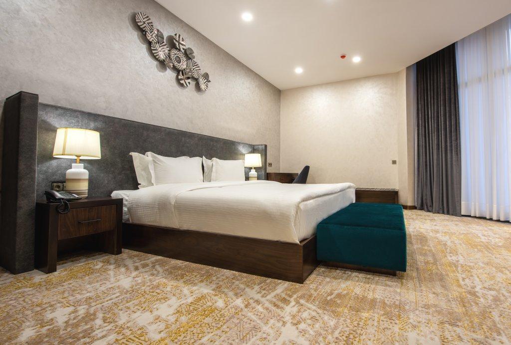 Wyndham Garden Tashkent Hotel ภายนอก รูปภาพ
