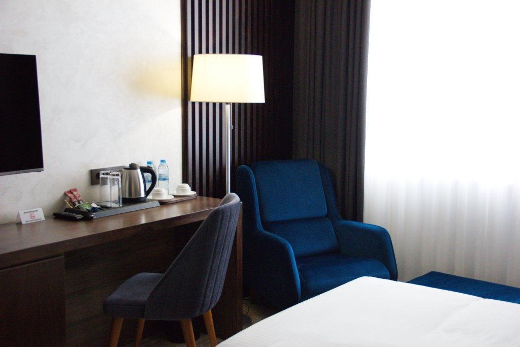Wyndham Garden Tashkent Hotel ภายนอก รูปภาพ