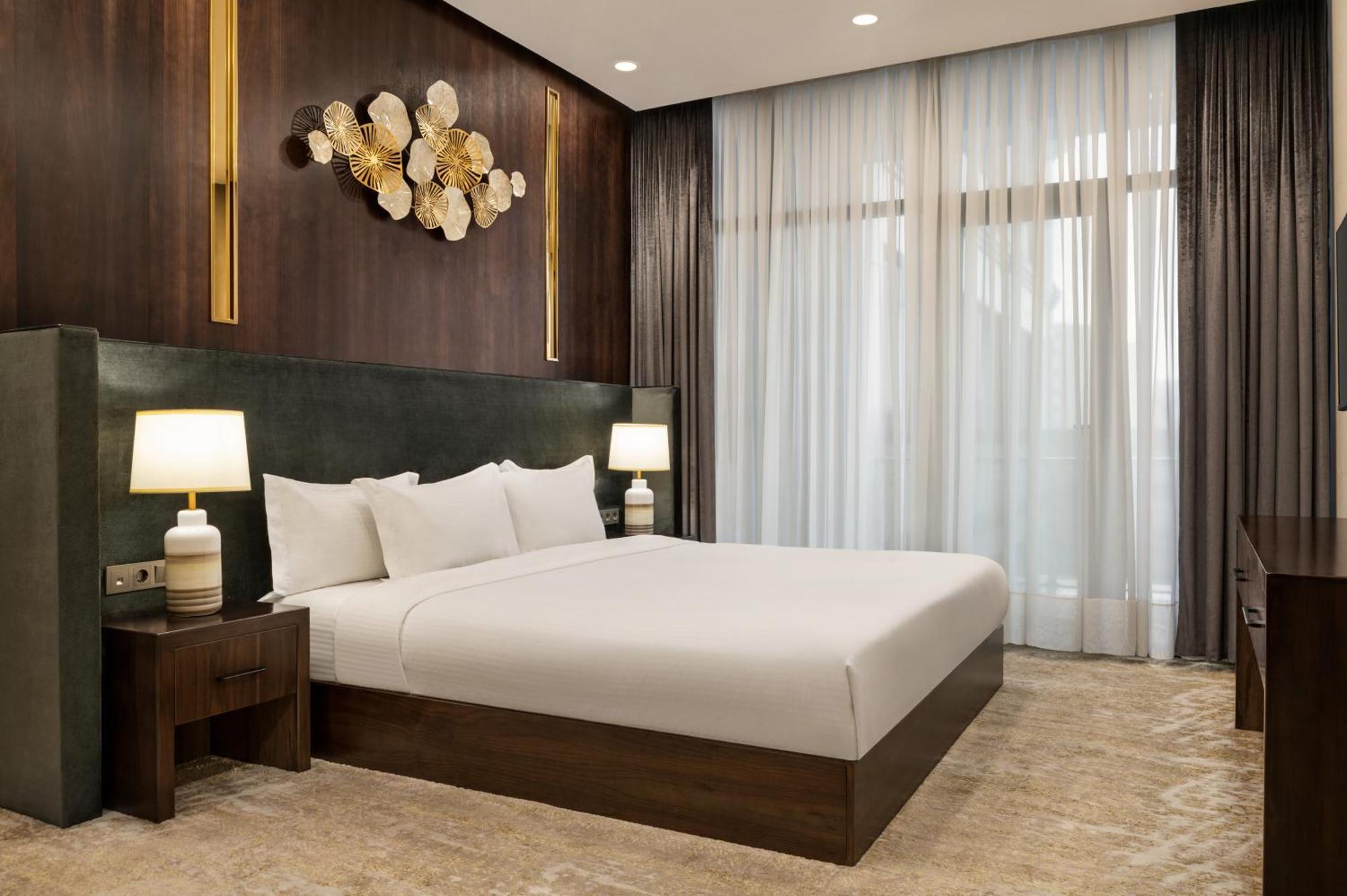 Wyndham Garden Tashkent Hotel ภายนอก รูปภาพ