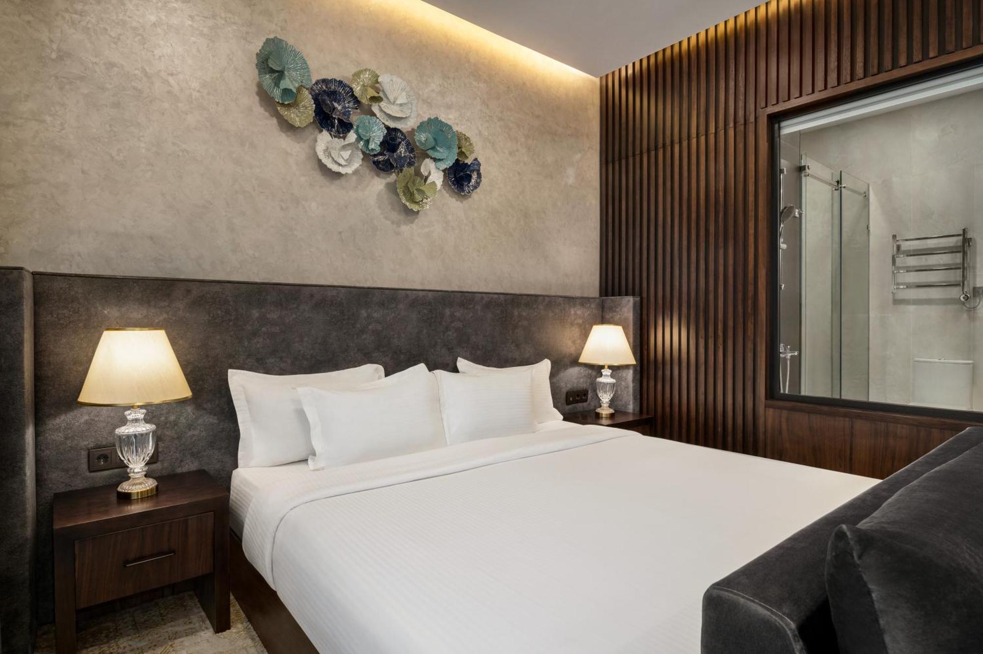 Wyndham Garden Tashkent Hotel ภายนอก รูปภาพ